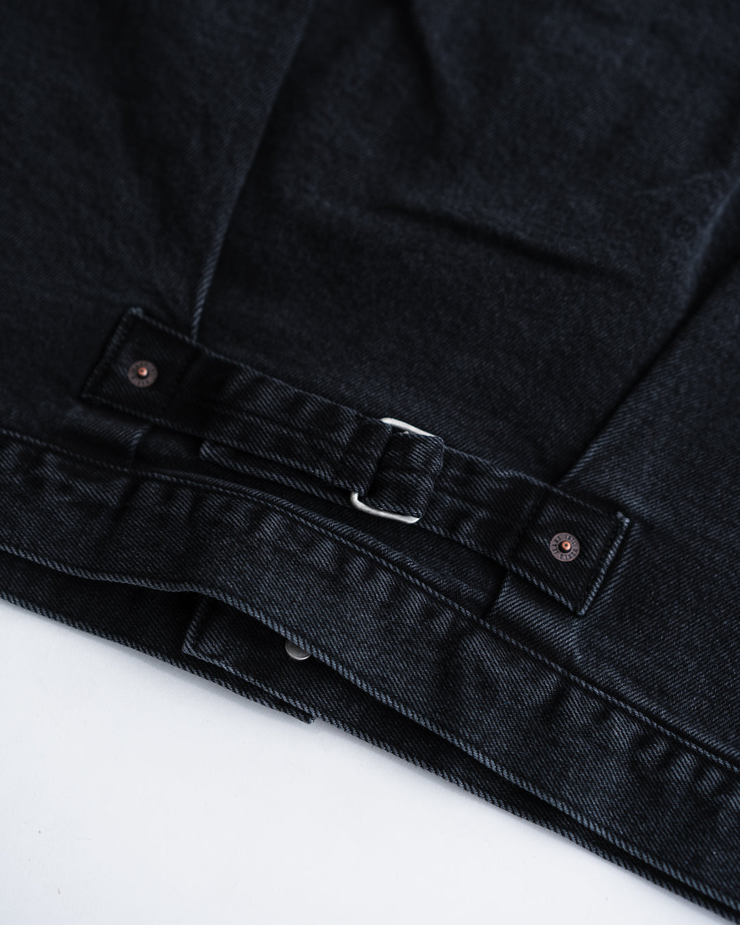 [8.8 sat 12:00 Release] SEDAN ALL-PURPOSE Leather Collar Denim Jacket
