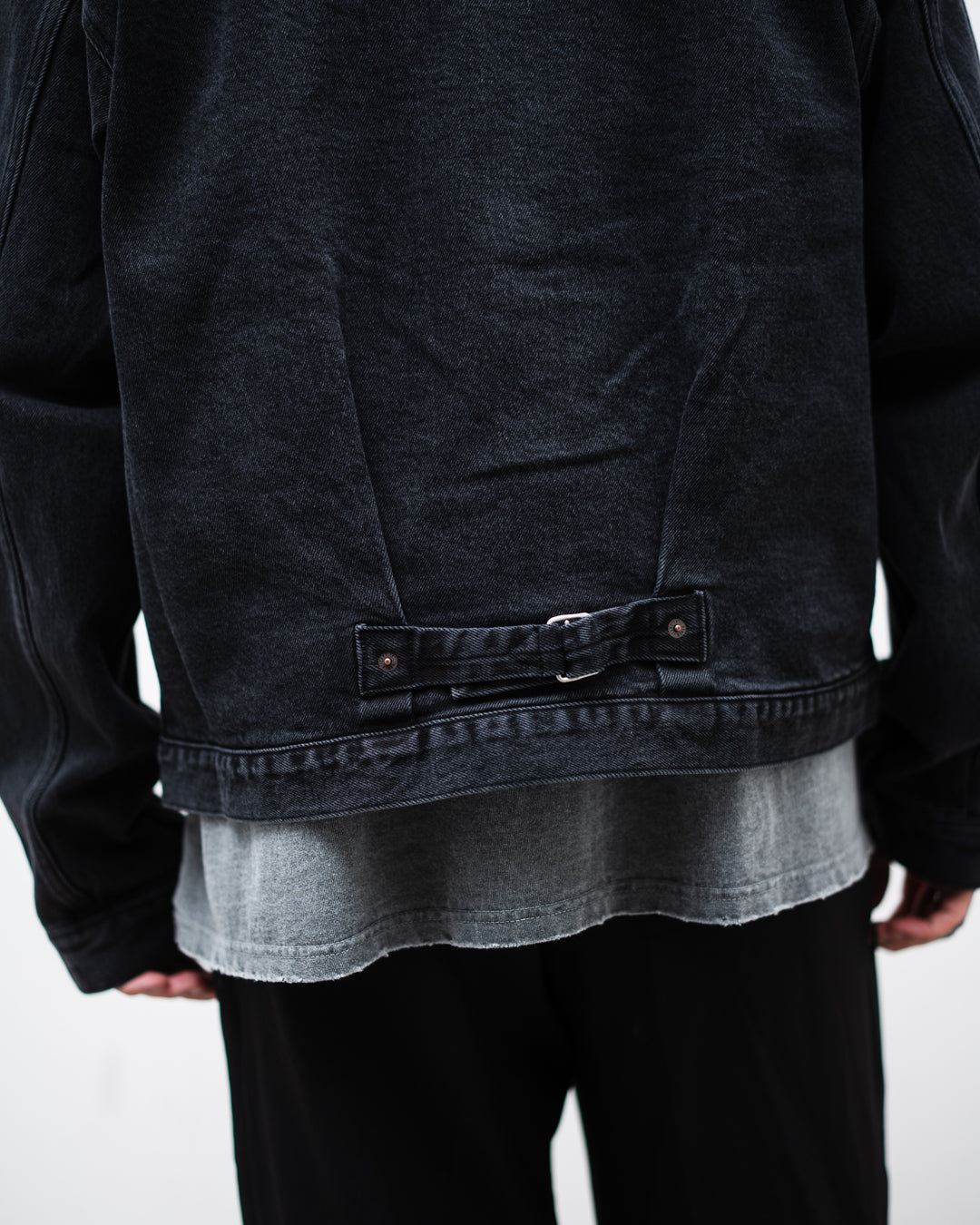 [8.8 sat 12:00 Release] SEDAN ALL-PURPOSE Leather Collar Denim Jacket