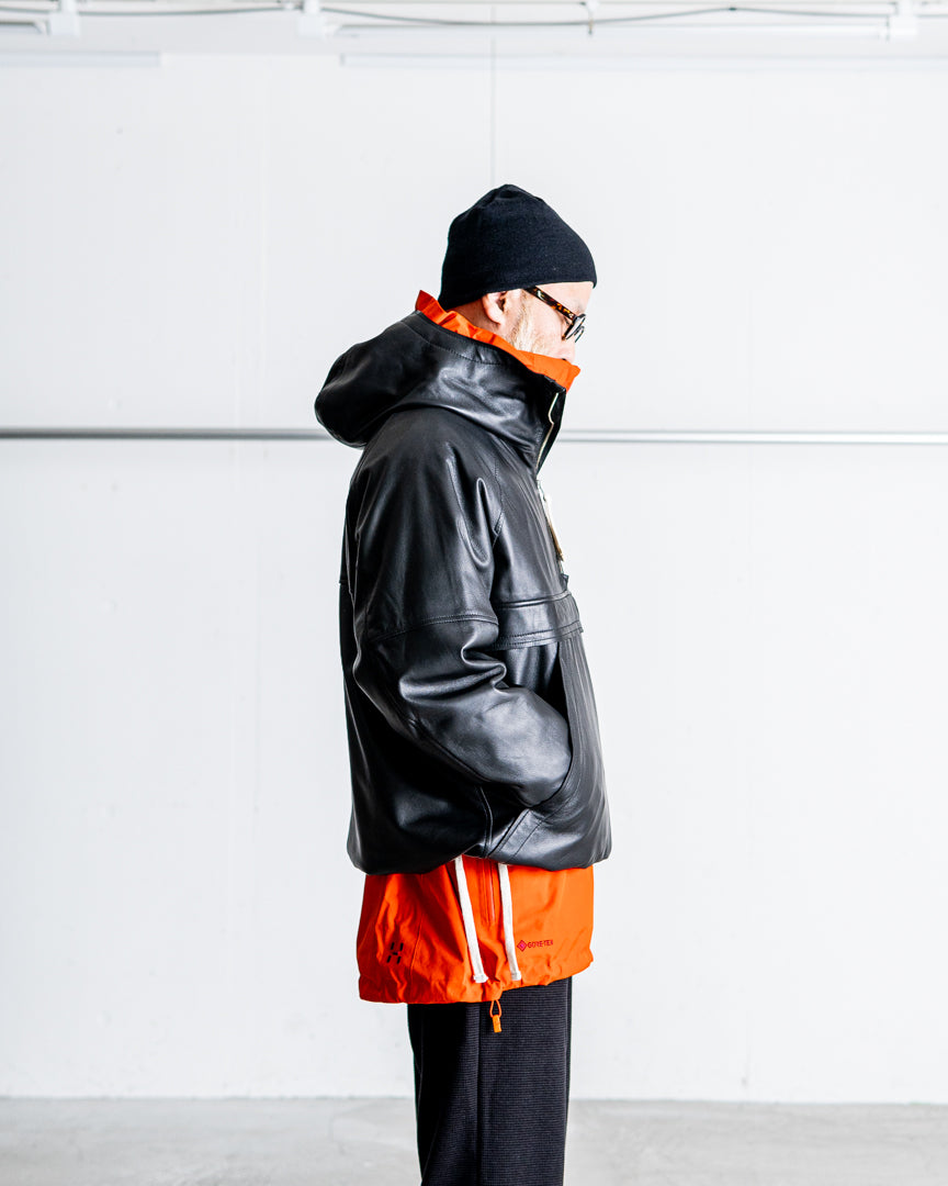 CCU × Sand Waterr ORGANIZED HOODED PULLOVER (BLACK)