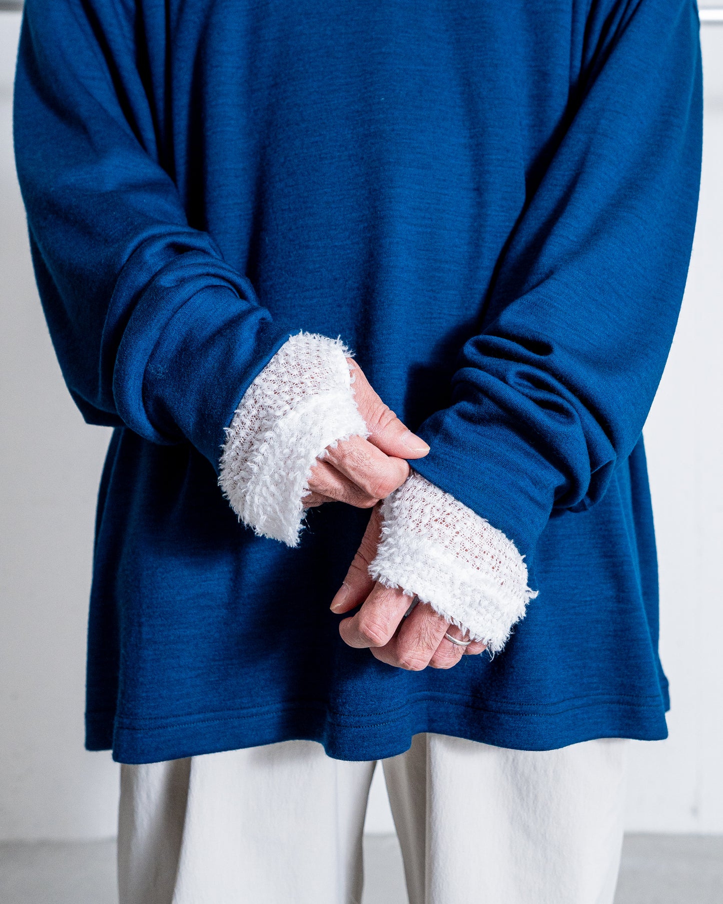 UNTRACE L/S Tee _241