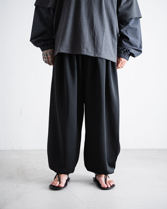 [8.11 sat 12:00 Release] ROTOL Smooth Jersey Triple Tuck pants