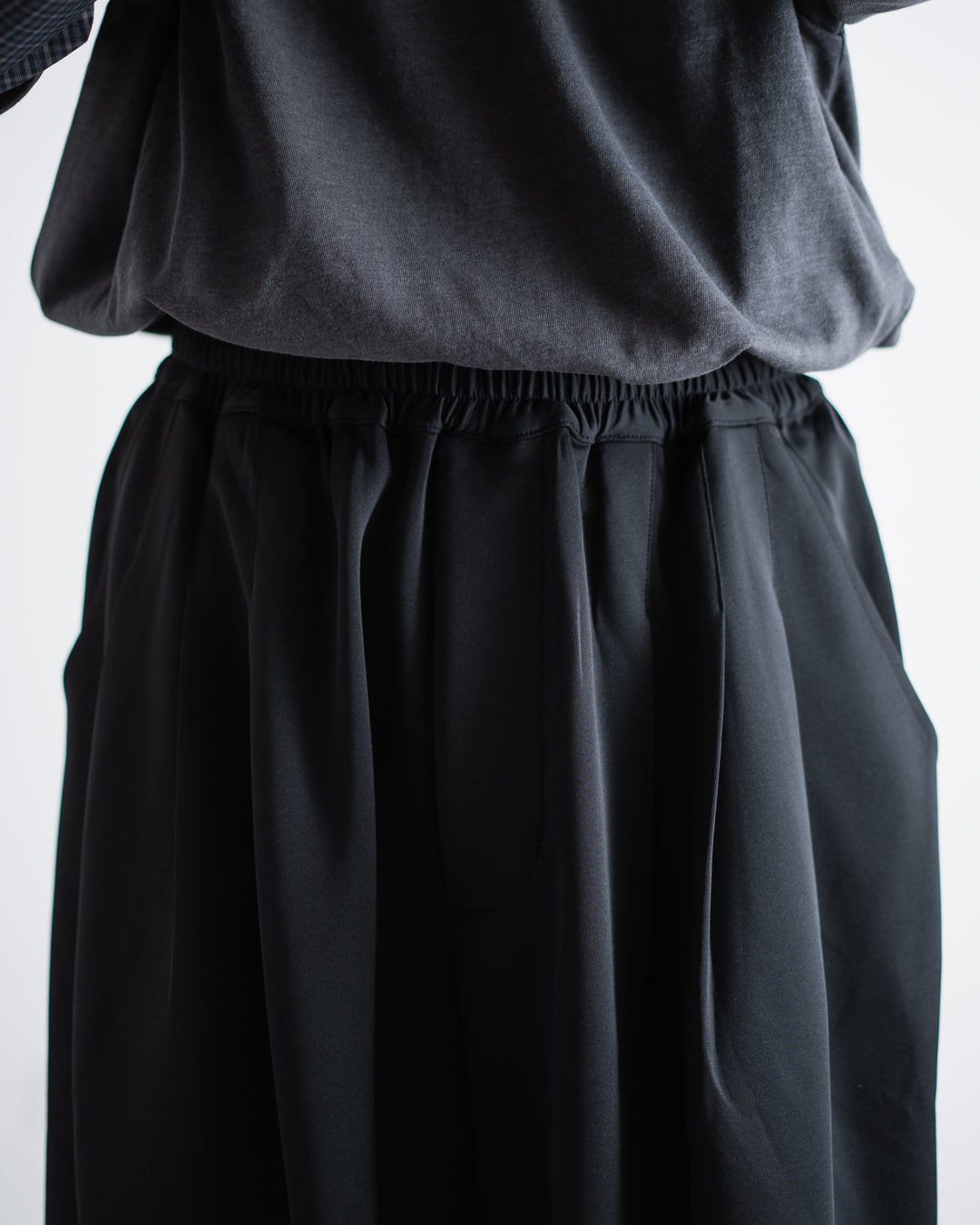 ROTOL Smooth Jersey Triple Tuck pants