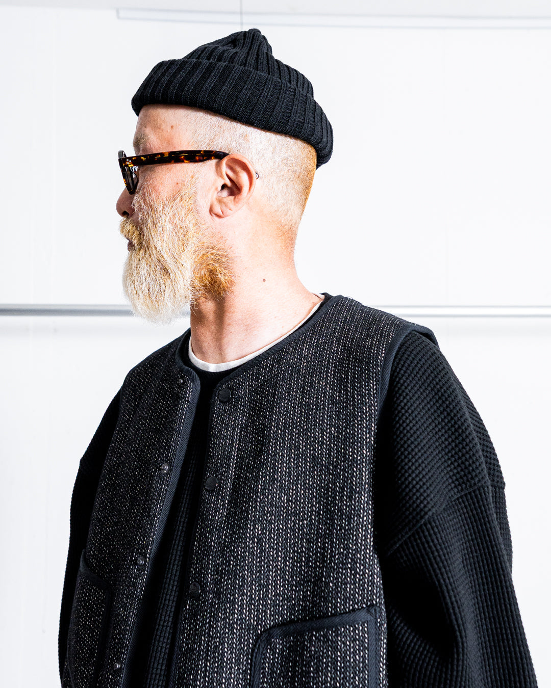 BROWN’S BEACH JACKET 524-LOW NECK VEST