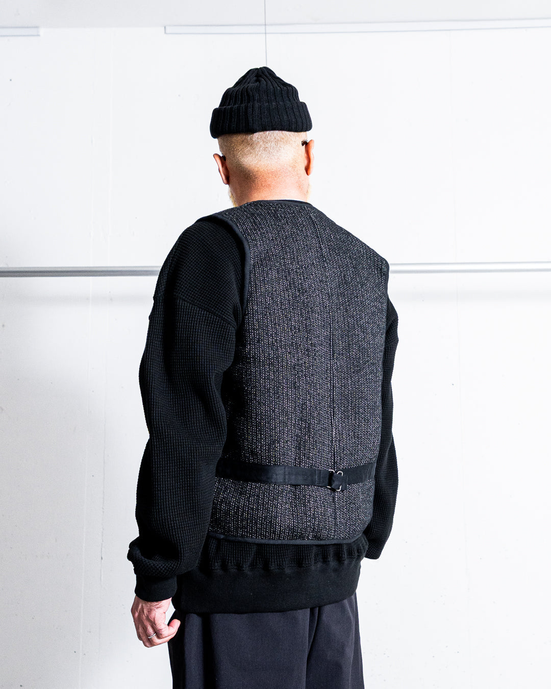 BROWN’S BEACH JACKET 524-LOW NECK VEST