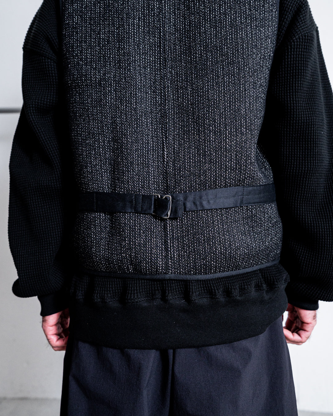 BROWN’S BEACH JACKET 524-LOW NECK VEST