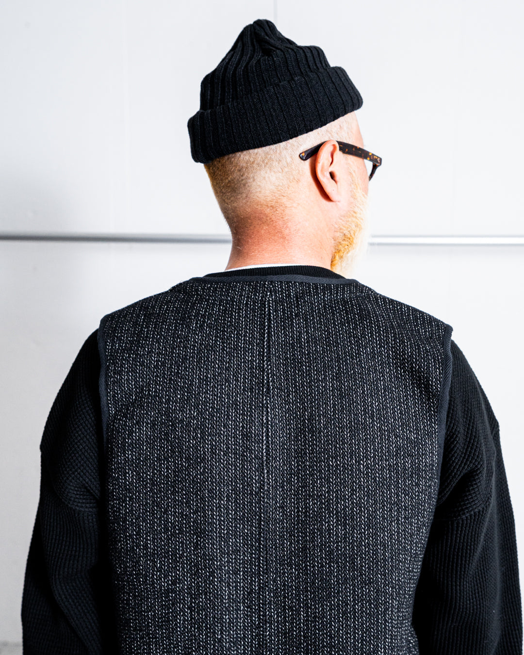 BROWN’S BEACH JACKET 524-LOW NECK VEST