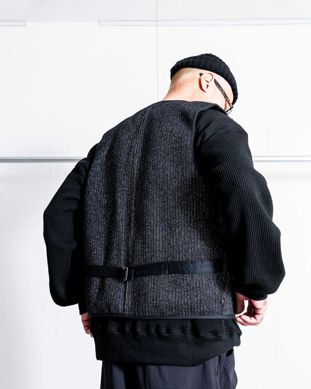 BROWN’S BEACH JACKET 524-LOW NECK VEST