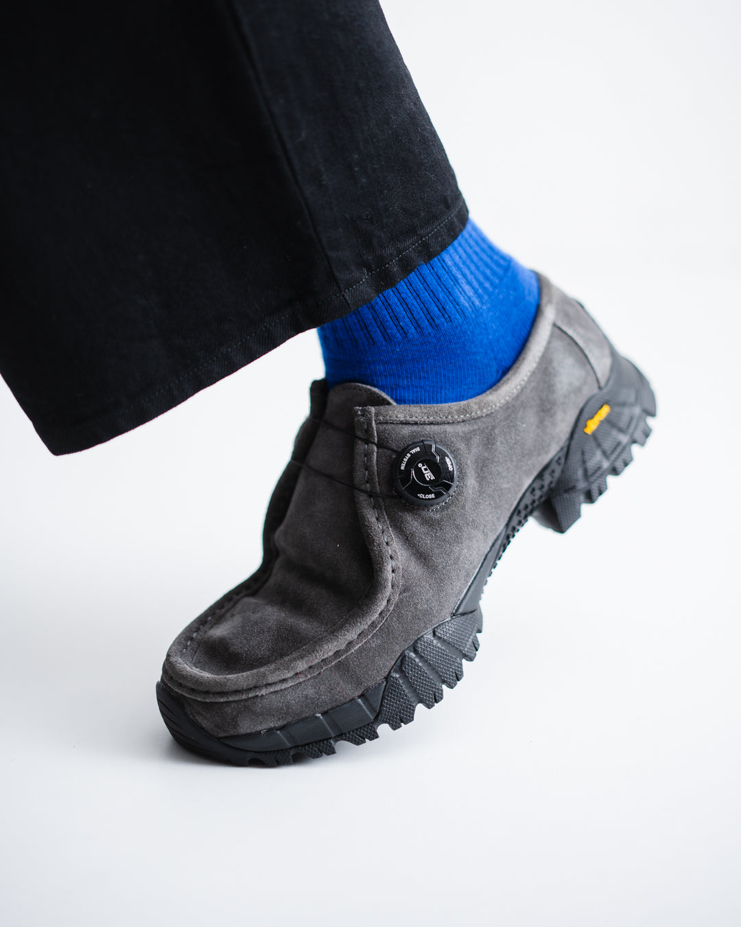 pg KNOCK 2 - CHARCOAL