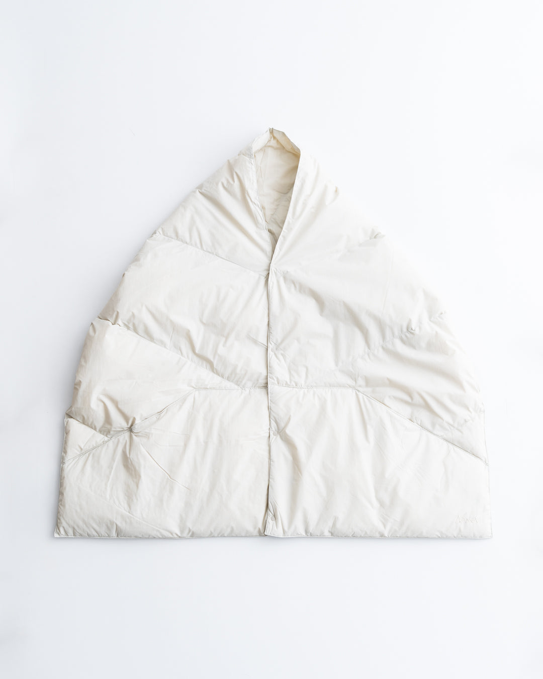 NANGA DOWN PONCHO MUFFLER