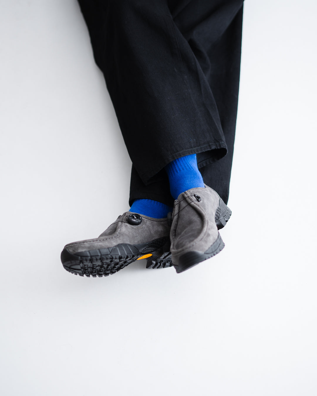 pg KNOCK 2 - CHARCOAL