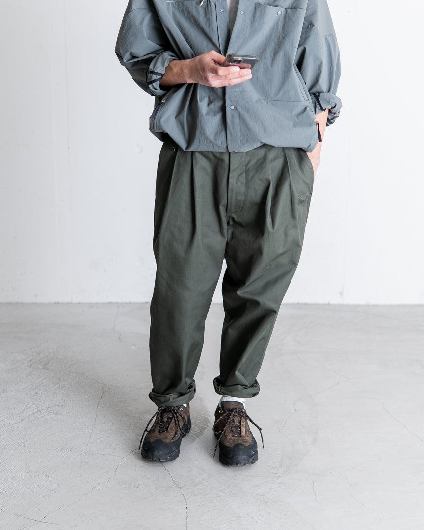 is-ness WIDE CHINO PANTS - スラックス