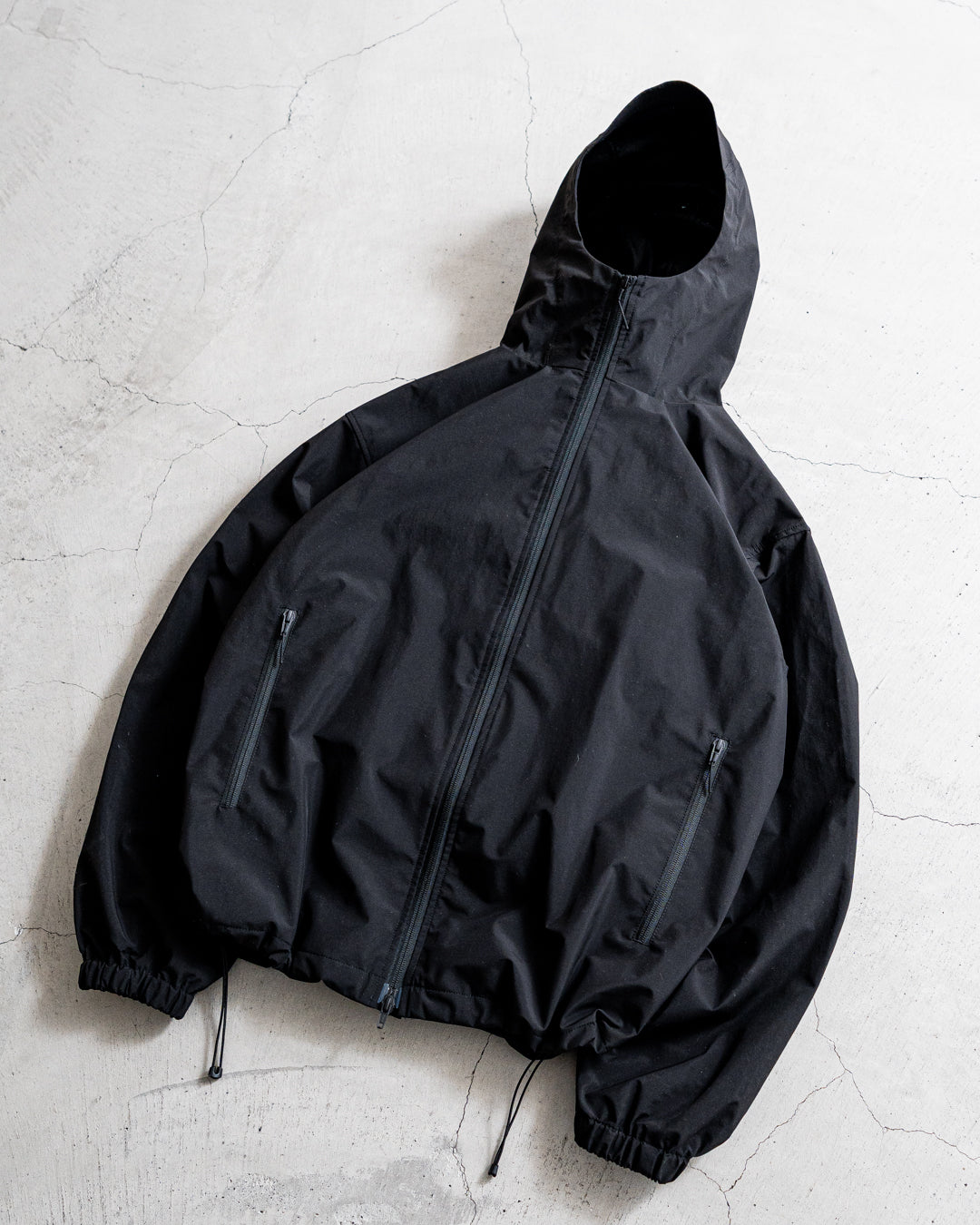 ES.1 Nylon Parka