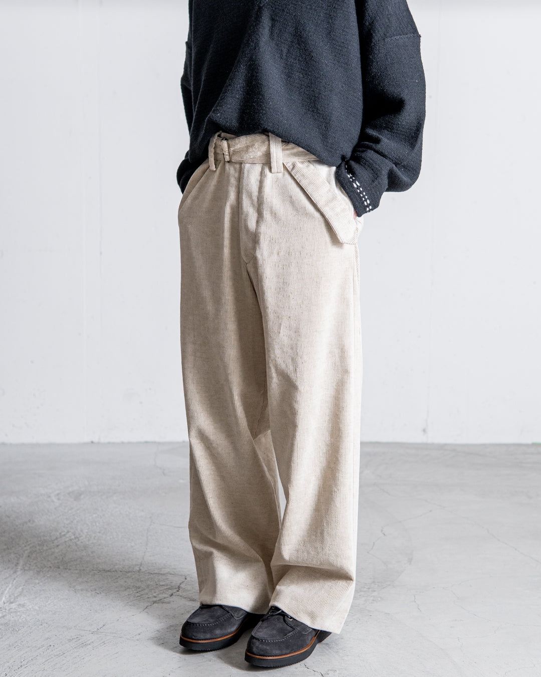 INTERIM BELTED MIL BAGGY TROUSER - 9W LINEN COTTON CORDUROY