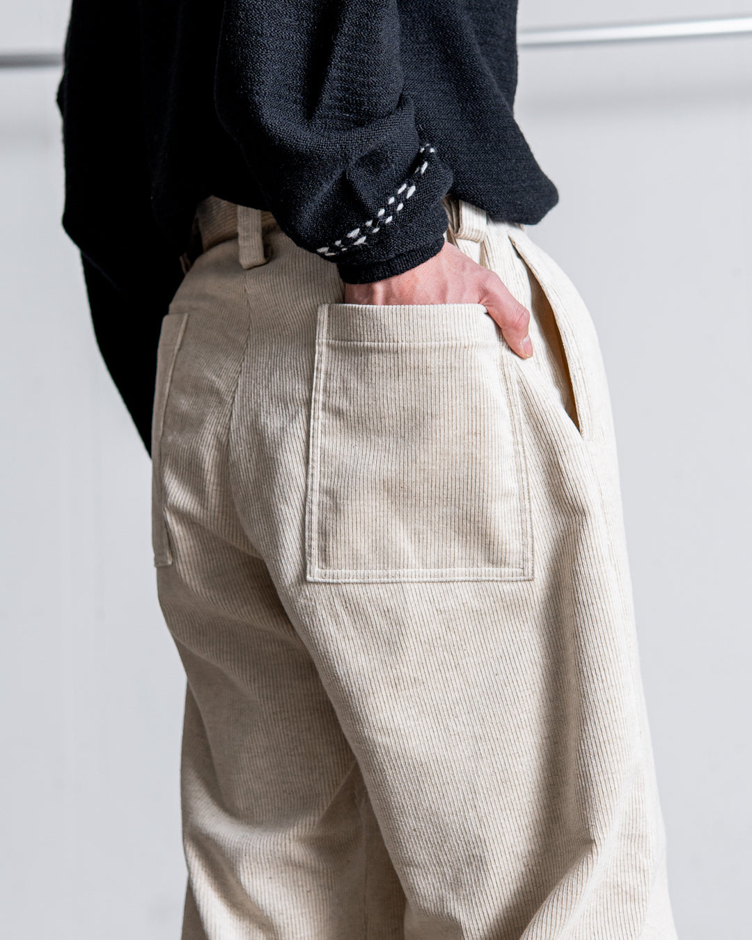 INTERIM BELTED MIL BAGGY TROUSER - 9W LINEN COTTON CORDUROY