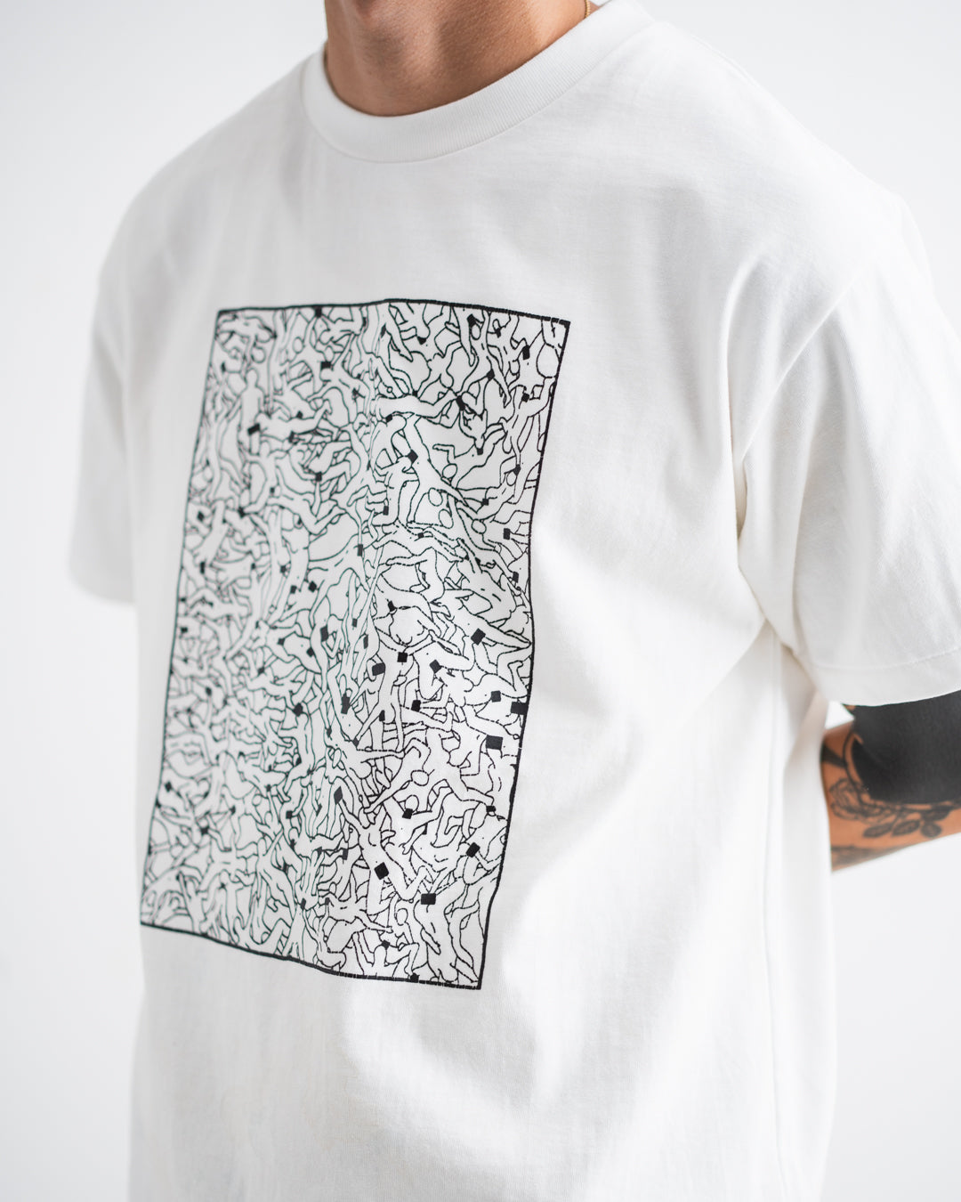 [8.29 sat 11:00 Release] BOWWOW HUMAN BODIES TEE