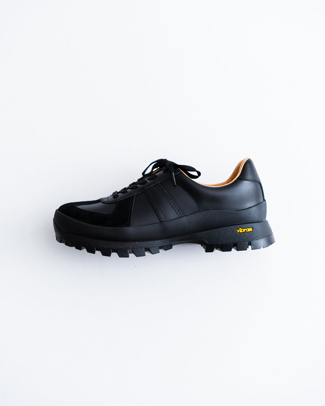Tomo & Co. GERMAN TRAINER