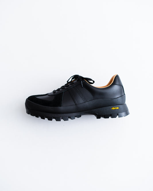 Tomo & Co. GERMAN TRAINER