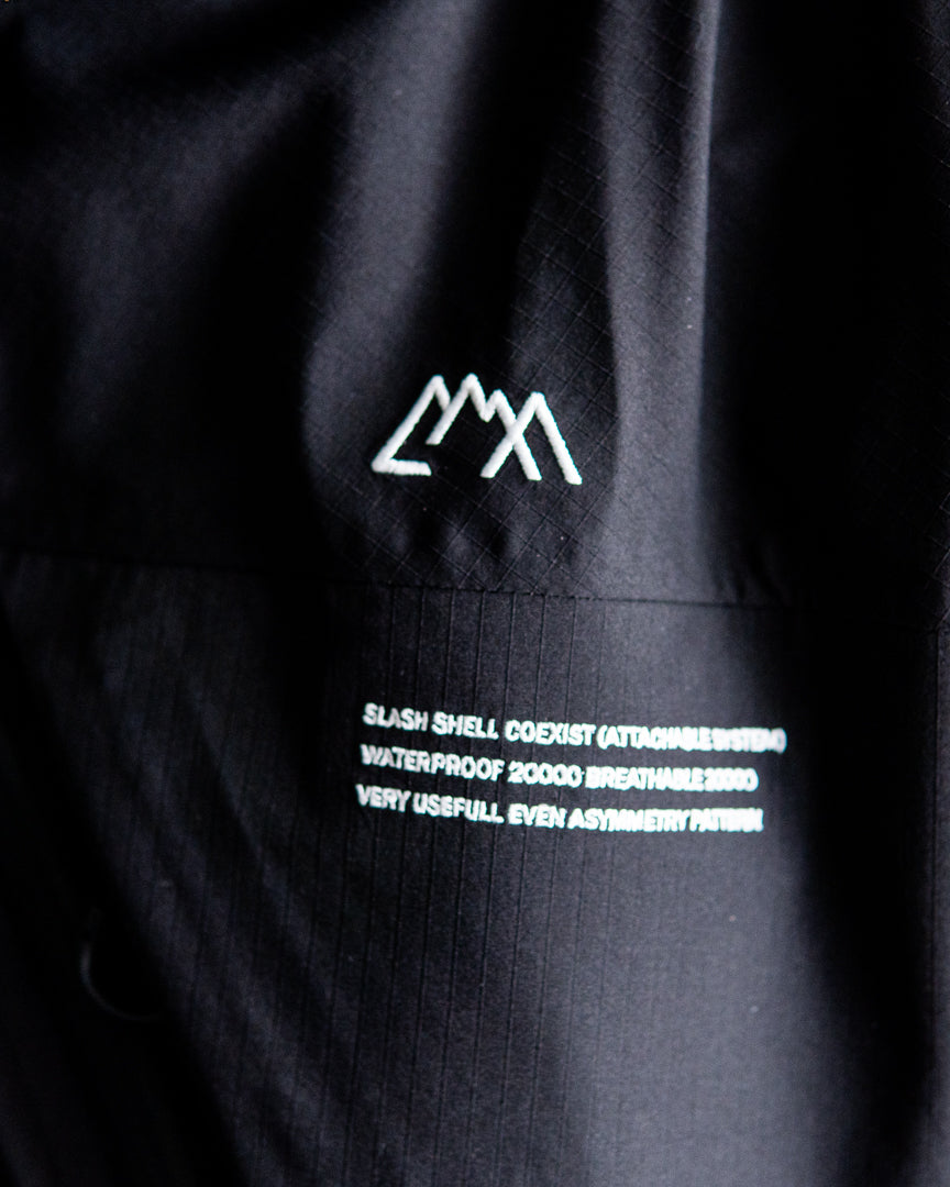 CMF OUTDOOR GARMENT SLASH SHELL COEXIST