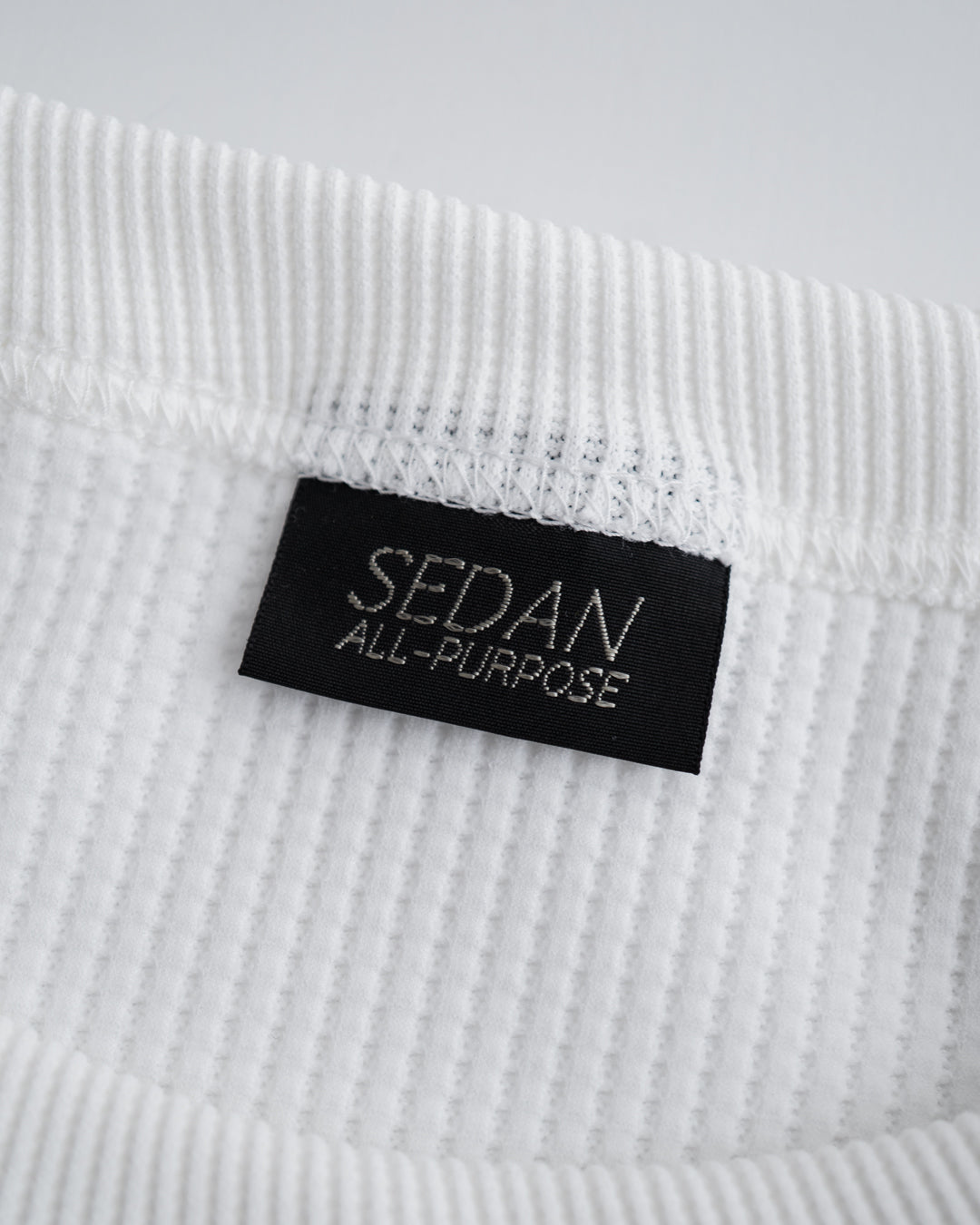 [9.5 sat 12:00 Release] SEDAN ALL-PURPOSE OG Logo Waffle L/S Tee