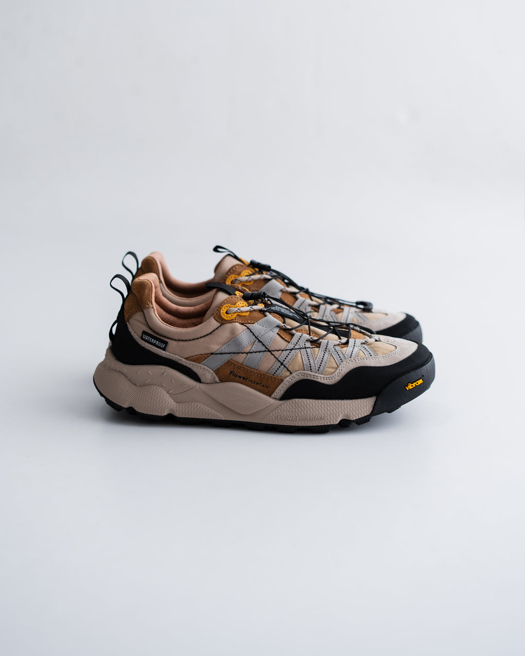 Flower MOUNTAIN IWANO2 - CREAM/BLACK (FM100039)