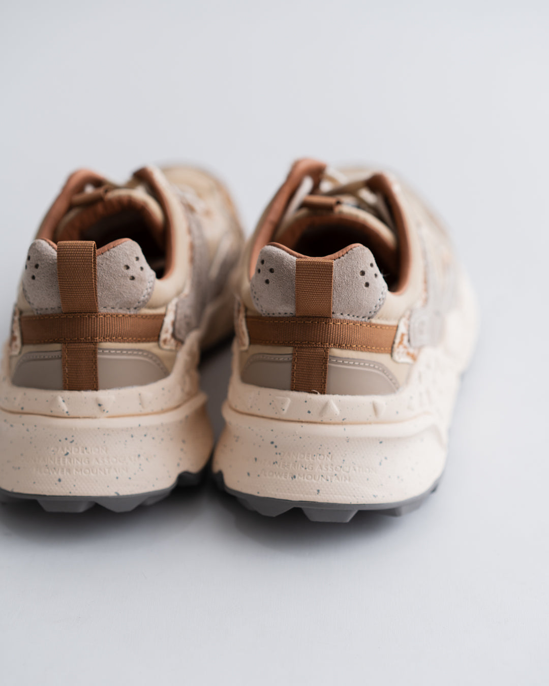 Flower MOUNTAIN RURIS - BEIGE/BROWN (FM121061)