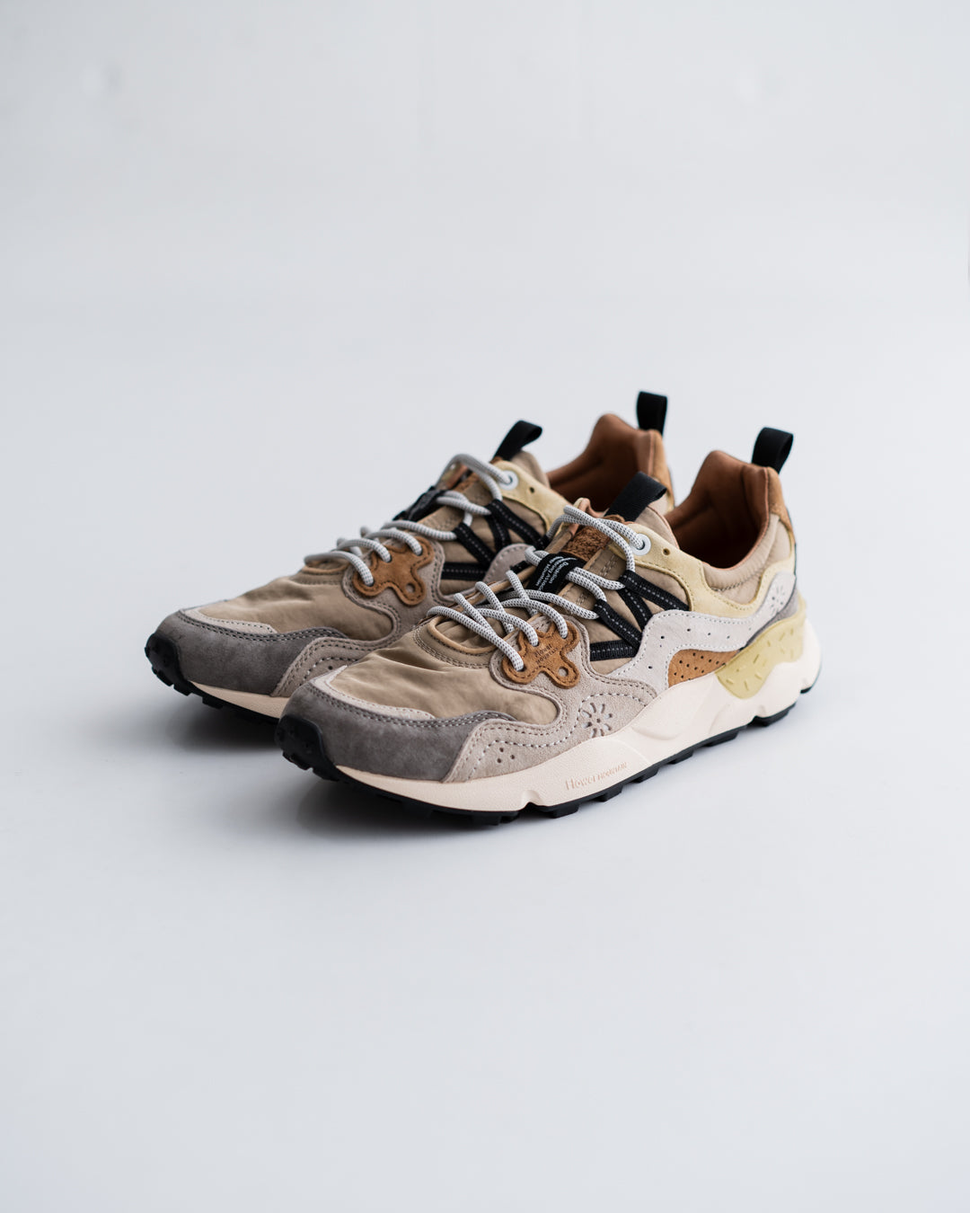 Flower MOUNTAIN YAMANO3 - BEIGE/GRAY/PALE YELLOW (FM63878)