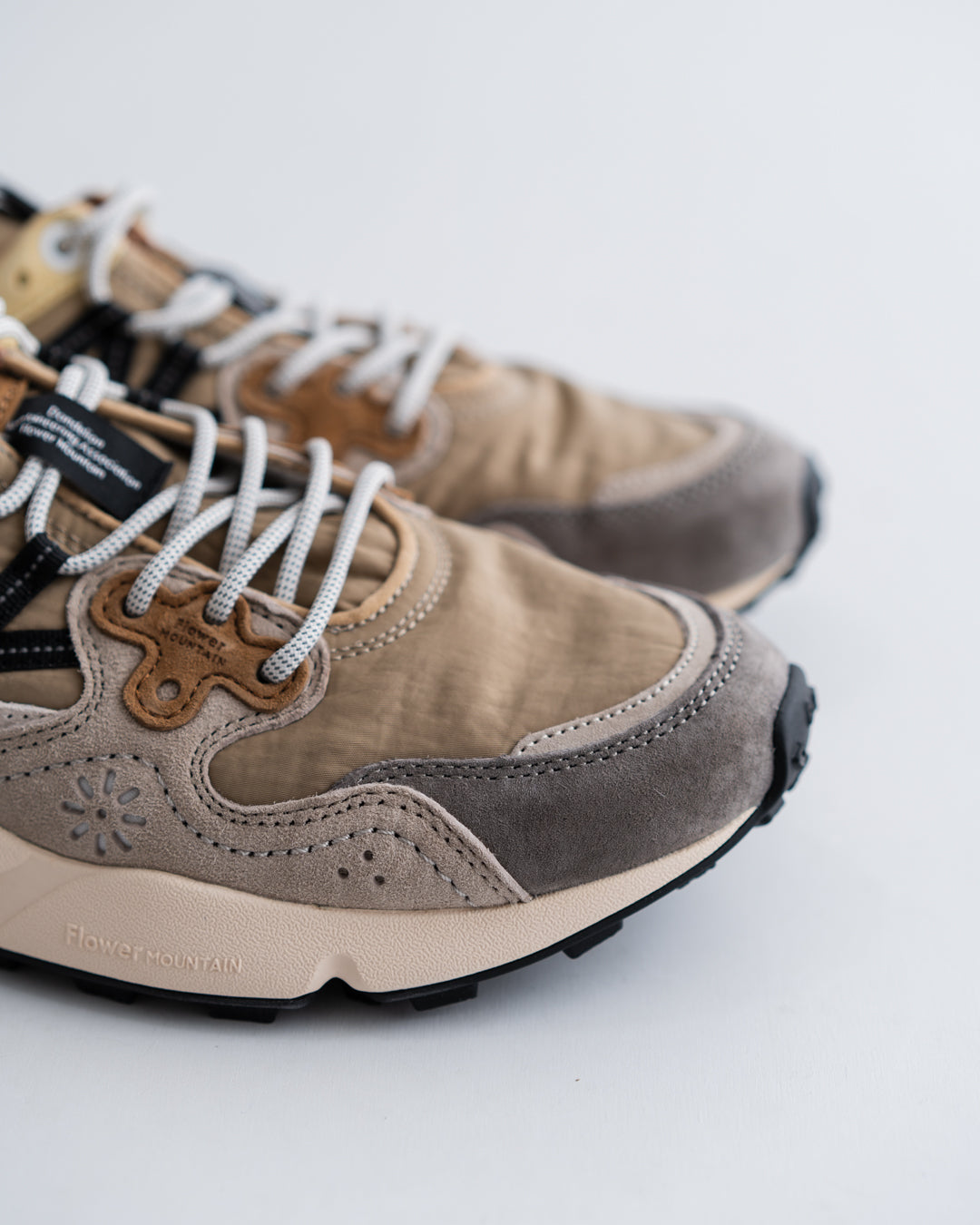 Flower MOUNTAIN YAMANO3 - BEIGE/GRAY/PALE YELLOW (FM63878)
