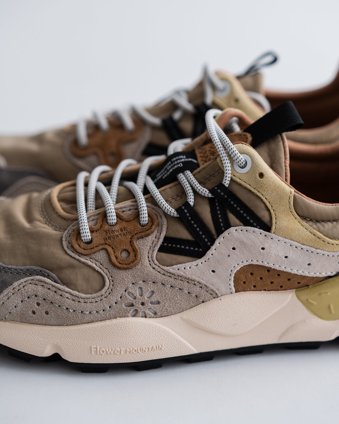 Flower MOUNTAIN YAMANO3 - BEIGE/GRAY/PALE YELLOW (FM63878)
