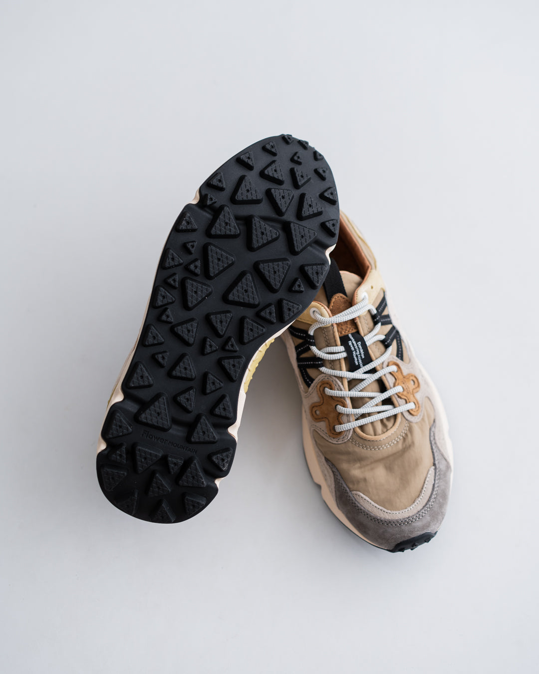 Flower MOUNTAIN YAMANO3 - BEIGE/GRAY/PALE YELLOW (FM63878)
