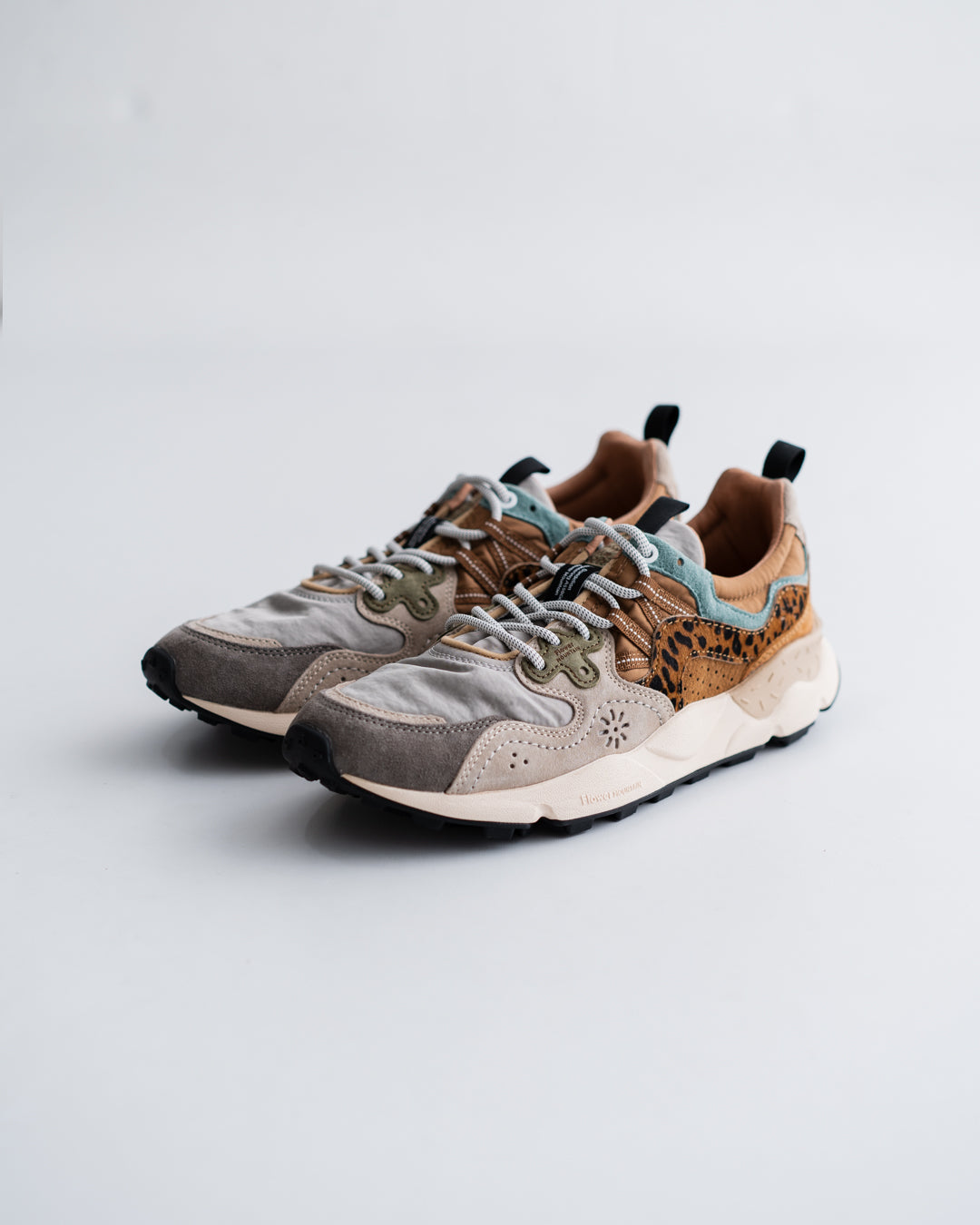 Flower MOUNTAIN YAMANO3 - GRAY/STONE/LEOPARD (FM63888)