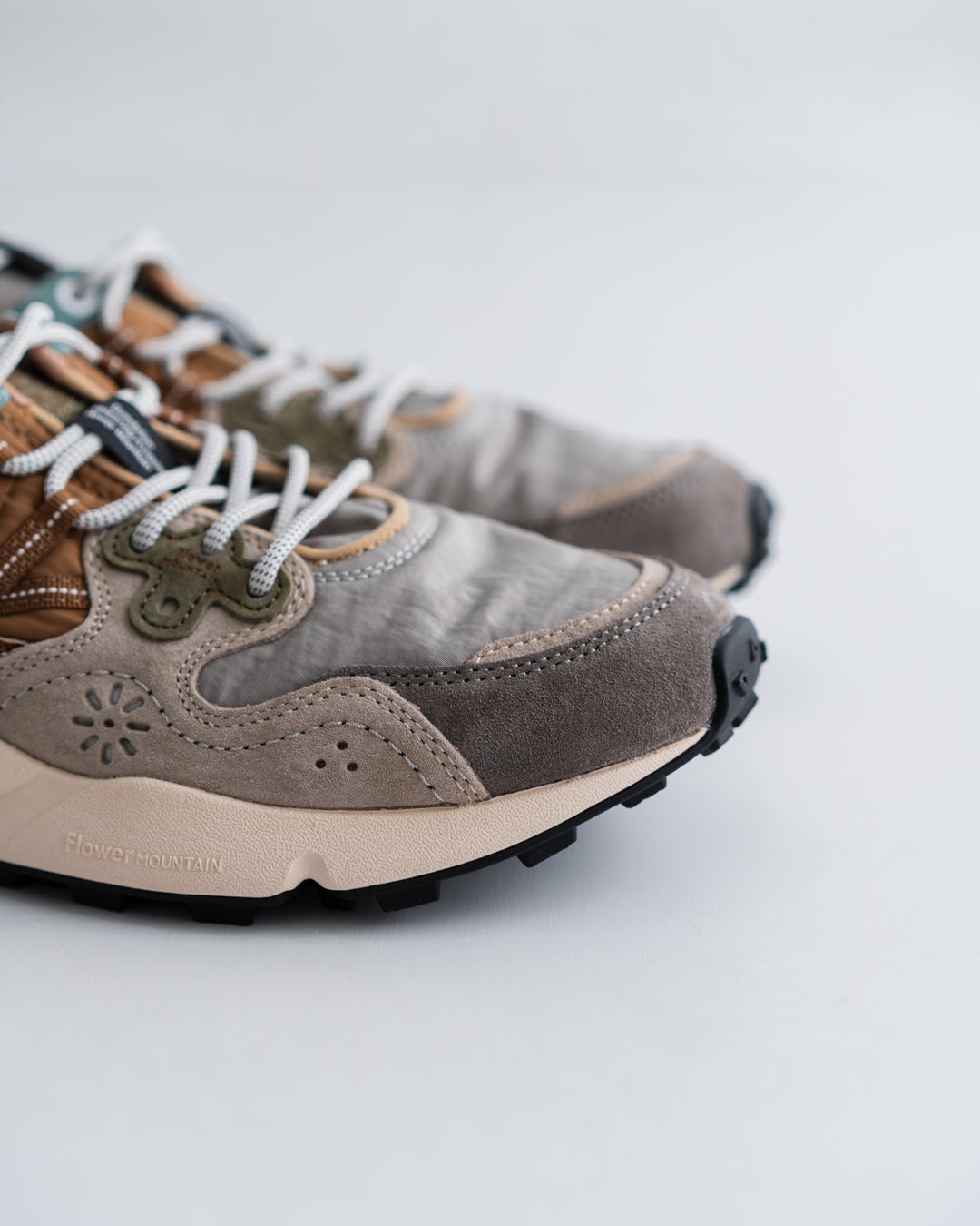 Flower MOUNTAIN YAMANO3 - GRAY/STONE/LEOPARD (FM63888)