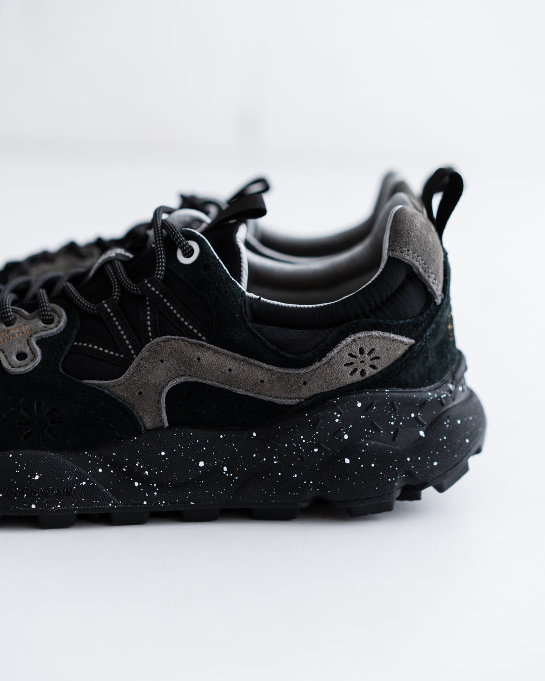 Flower MOUNTAIN YAMANO3 - BLACK (FM63103)