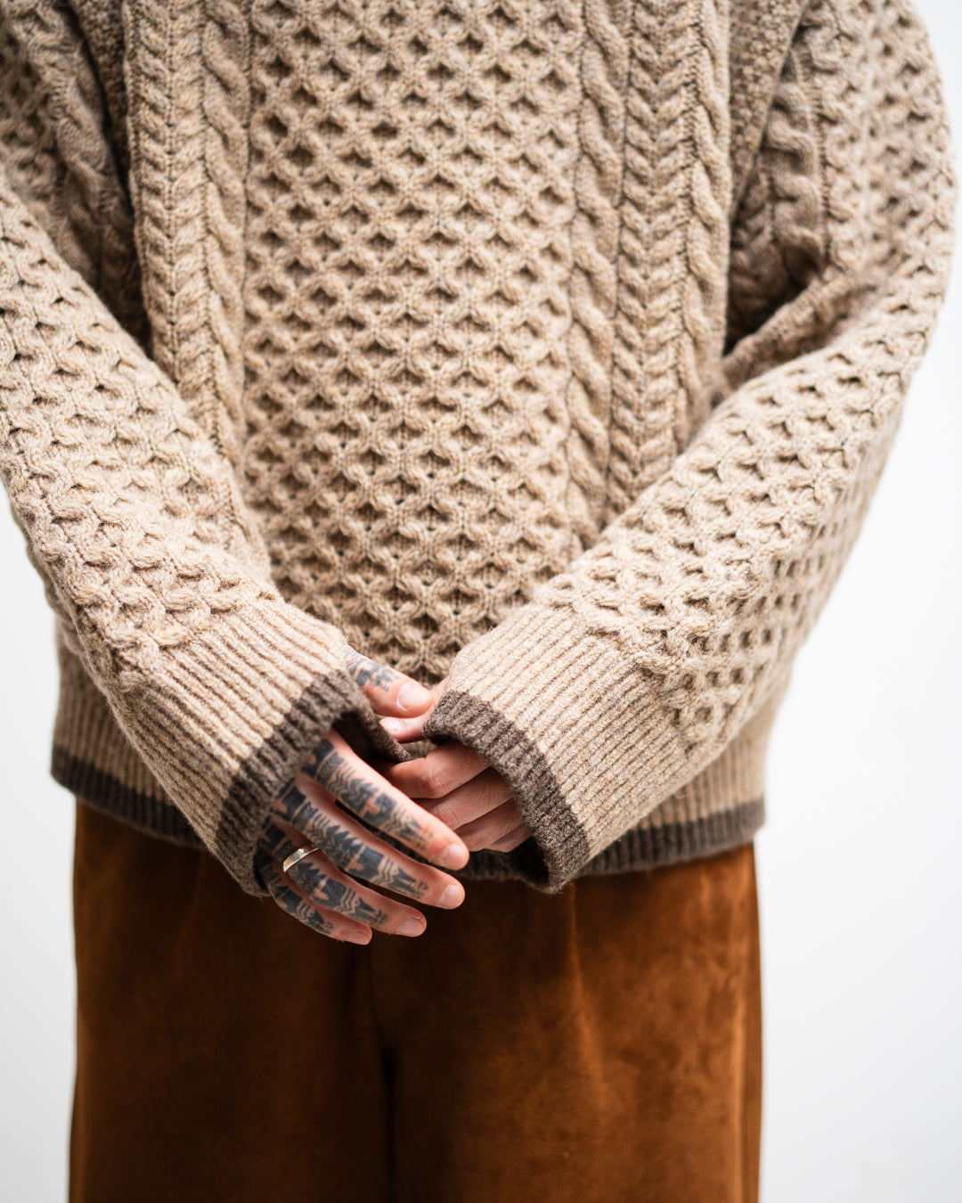 [LAST 1] refomed  "GUNTE" KNIT SWEATER