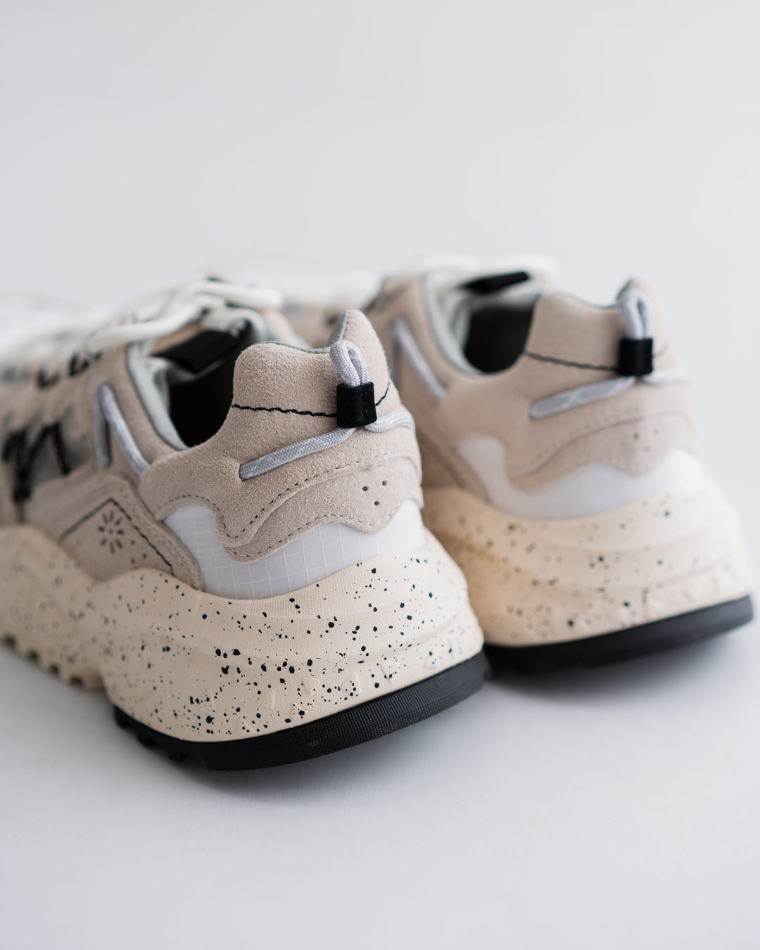 Flower MOUNTAIN YAMABUSHI - WHITE/GRAY (FM125010)