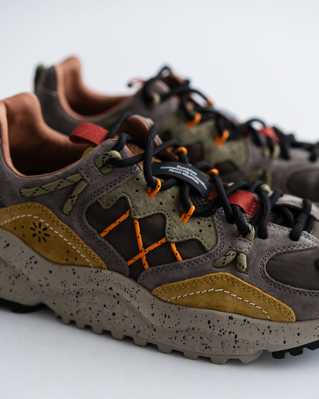 Flower MOUNTAIN YAMABUSHI - STEEL/GRAY/MUTED YELLOW (FM125056)