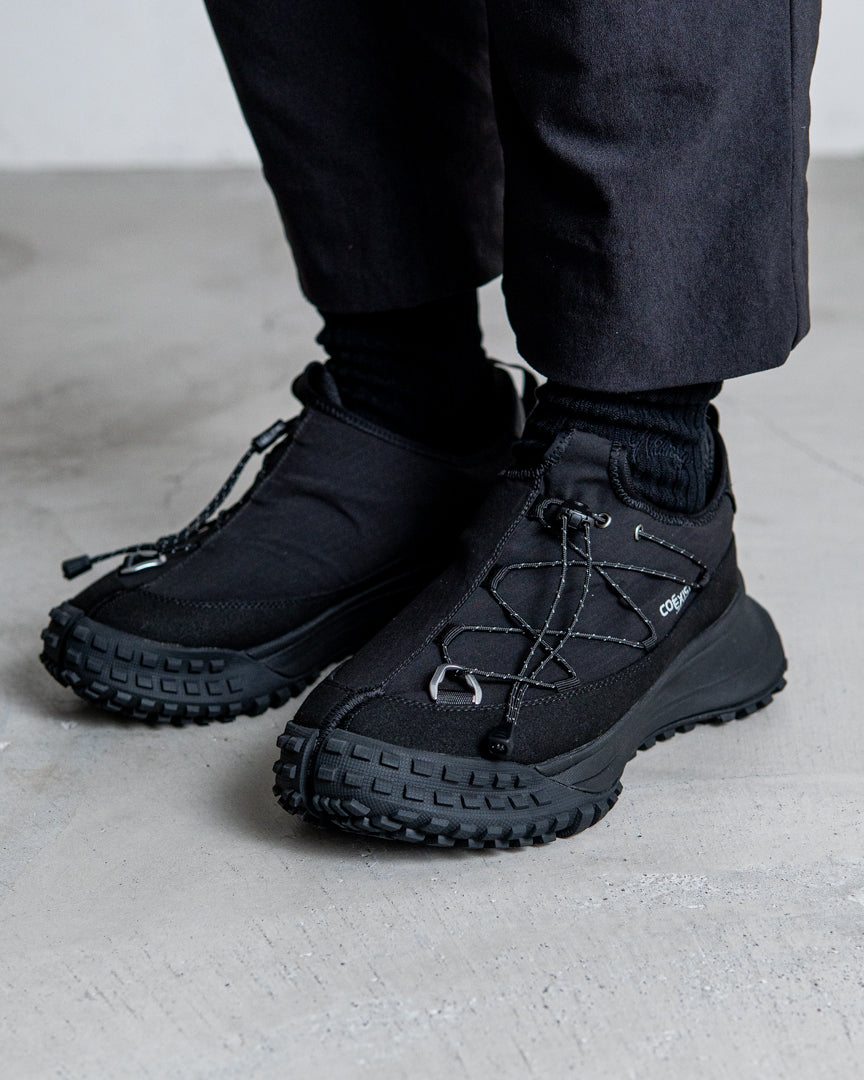 【fazeone Exclusive】CMF OUTDOOR GARMENT APPROACH 03 TABI LOW - ALL BLACK