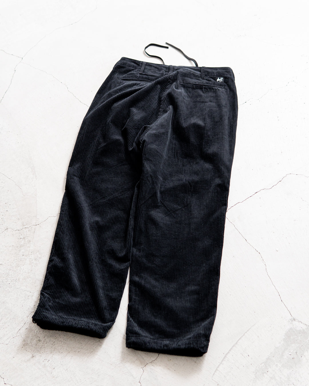 NULL BIG-TROUSERS