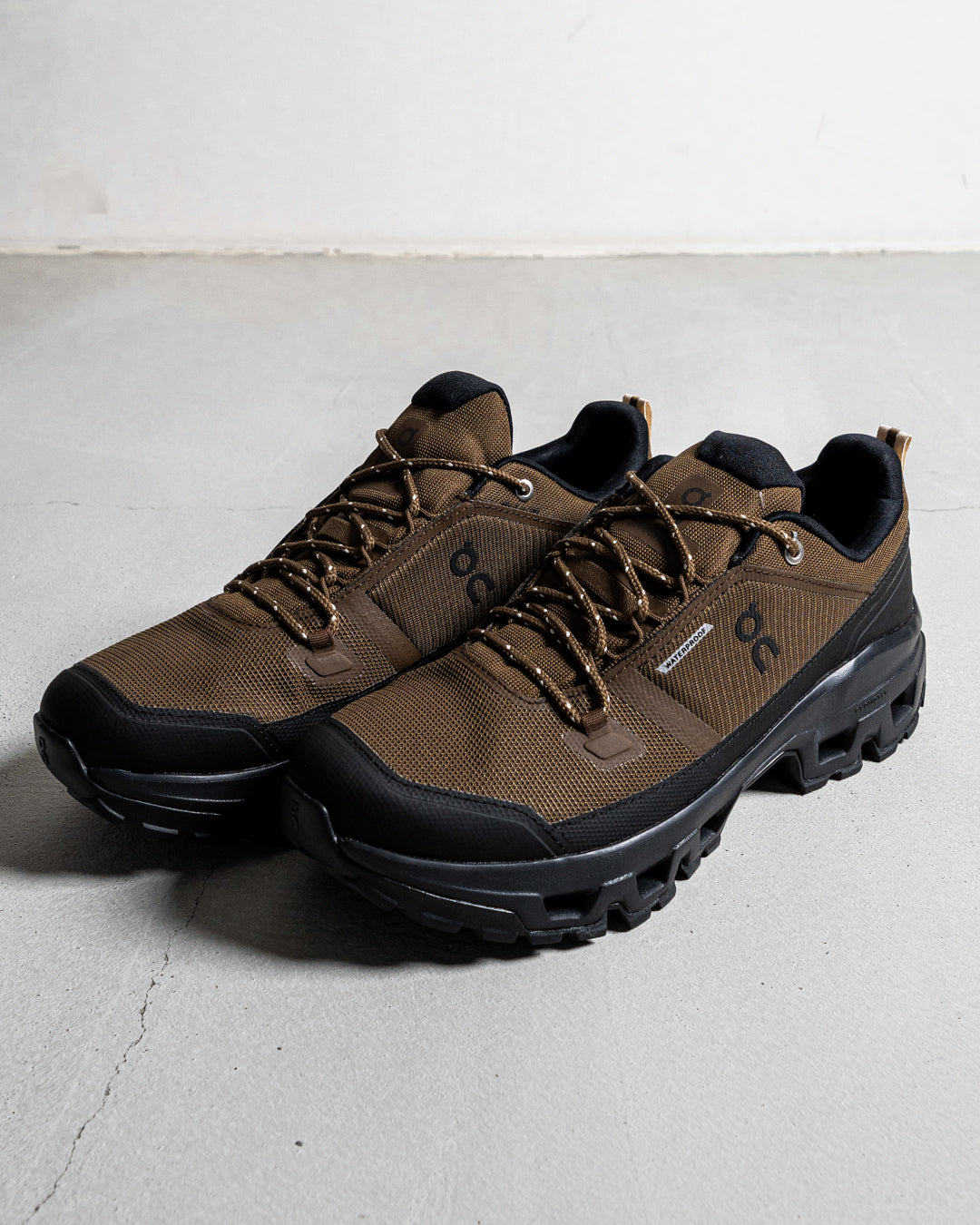 【RESTOCK】On Cloudrock Low WP