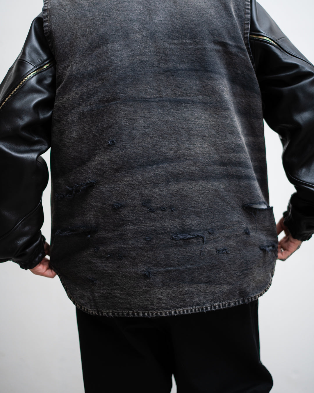 BOWWOW DUCK VEST AGED