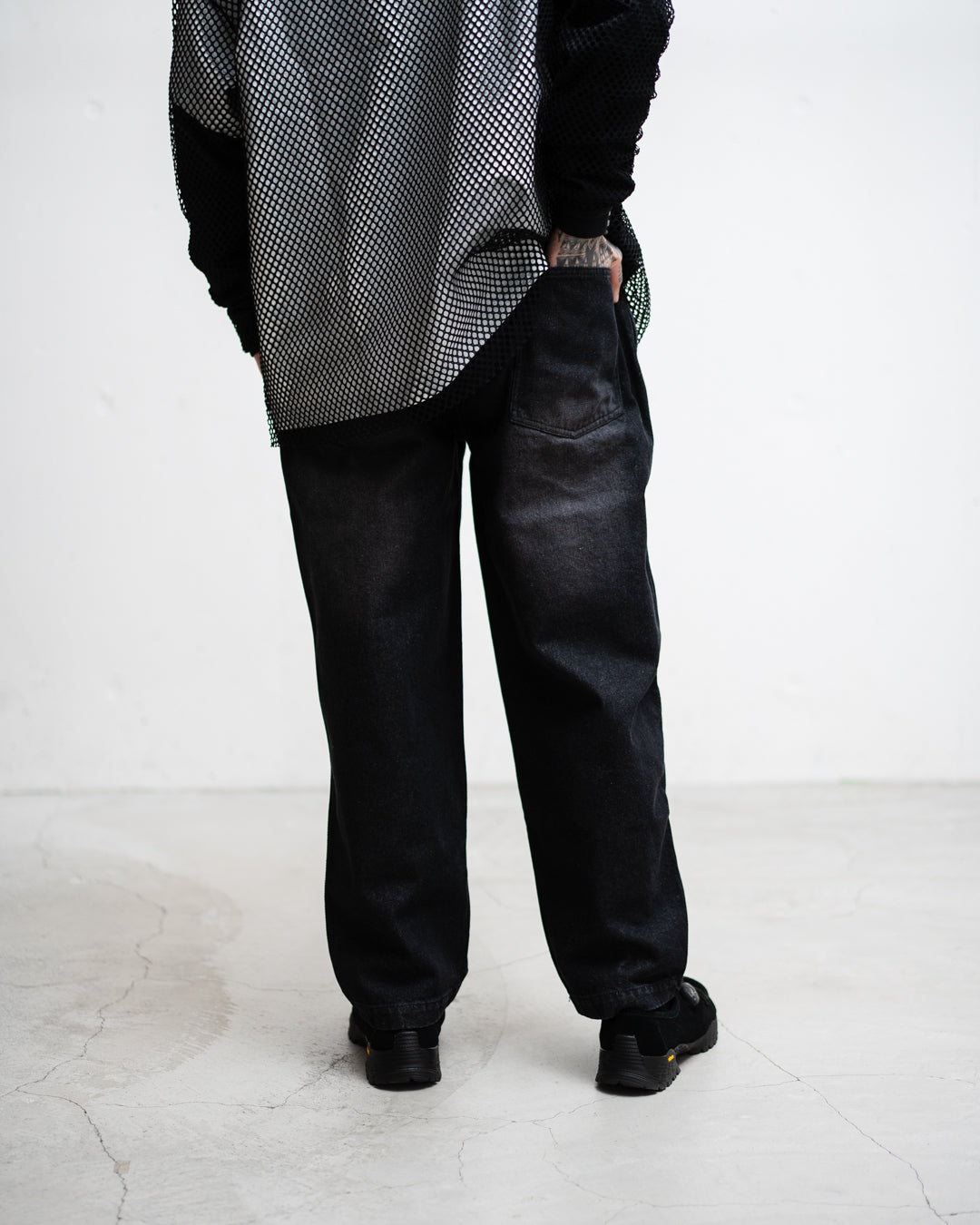 Acy SCRATCH DENIM PANTS