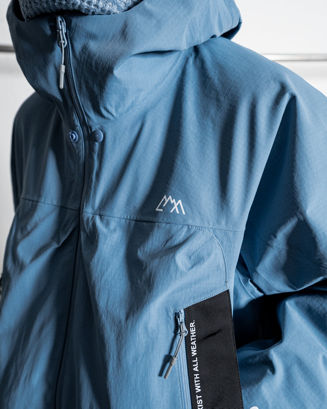 CMF OUTDOOR GARMENT WHITE OUT SHELL COEXIST