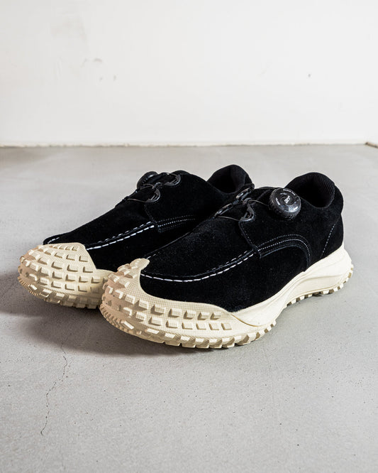 CMF OUTDOOR GARMENT APPROACH 02 SETTER