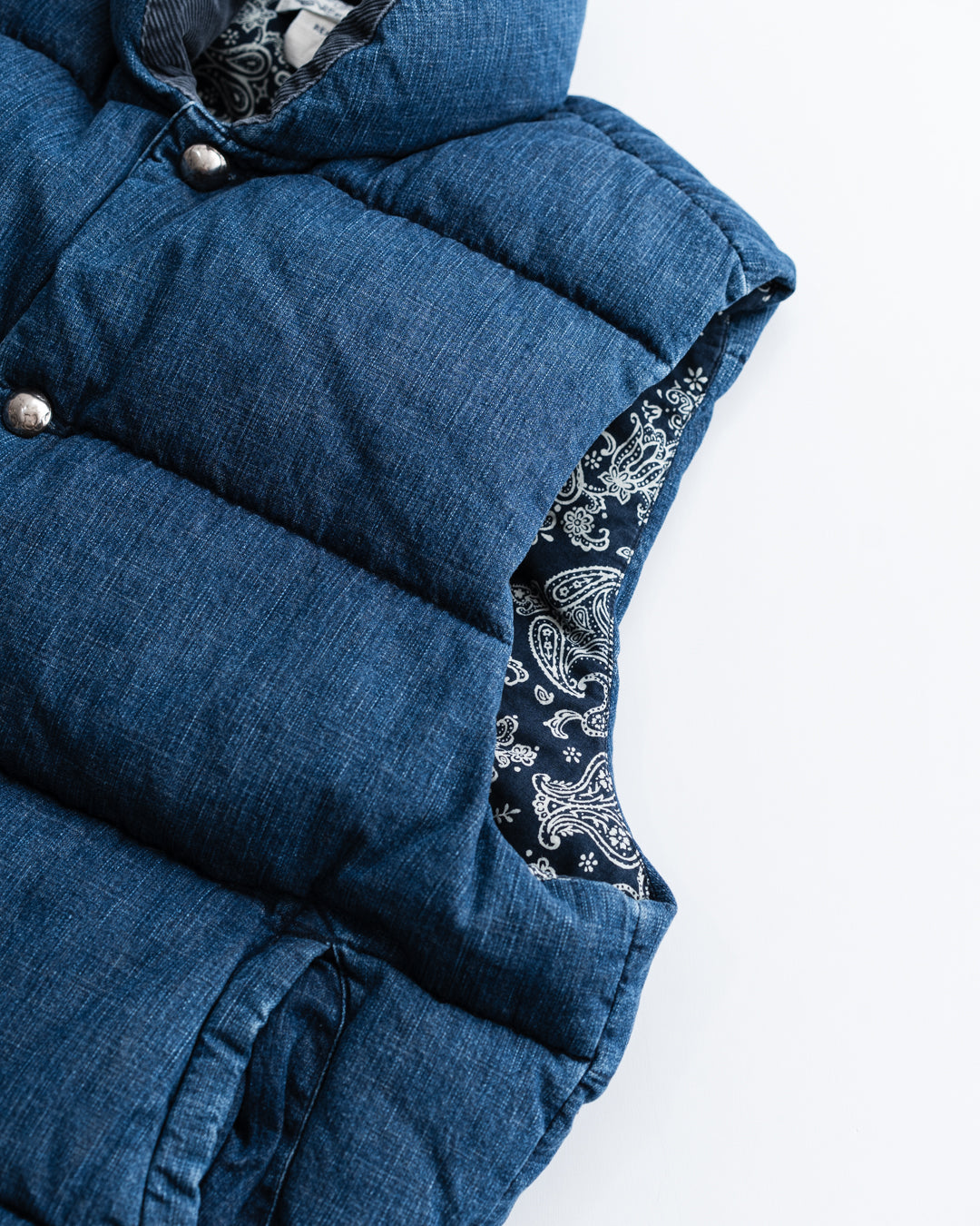 REMI RELIEF ナチュラル加工デニムダウンVEST