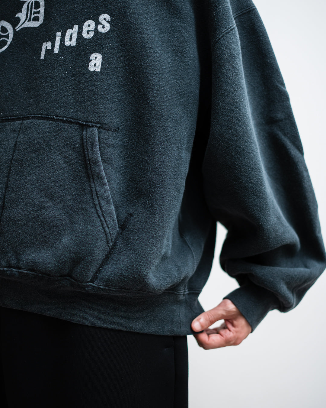 REMI RELIEF SP加工起毛裏毛パーカー(GOD rides a)