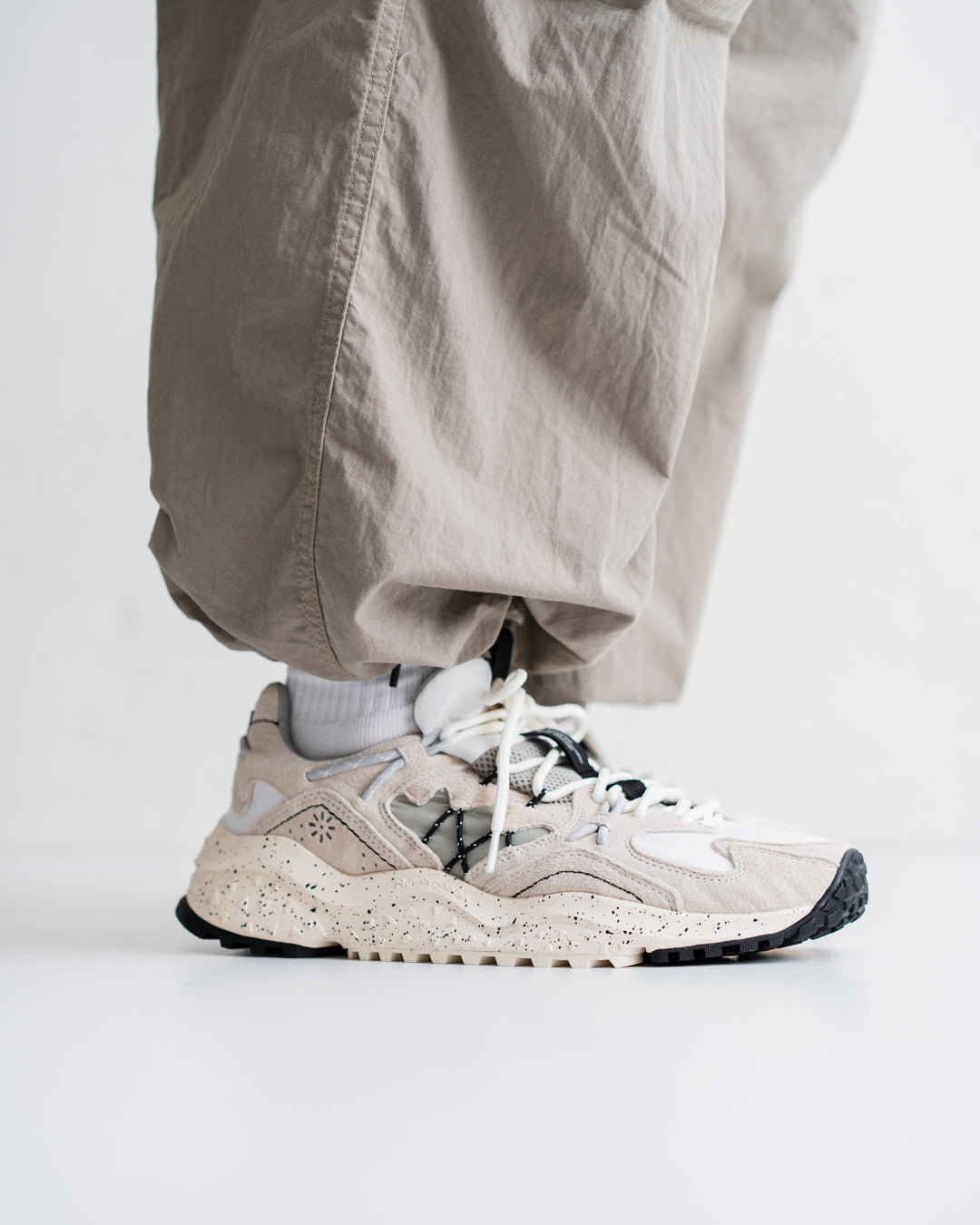 Flower MOUNTAIN YAMABUSHI - WHITE/GRAY (FM125010)