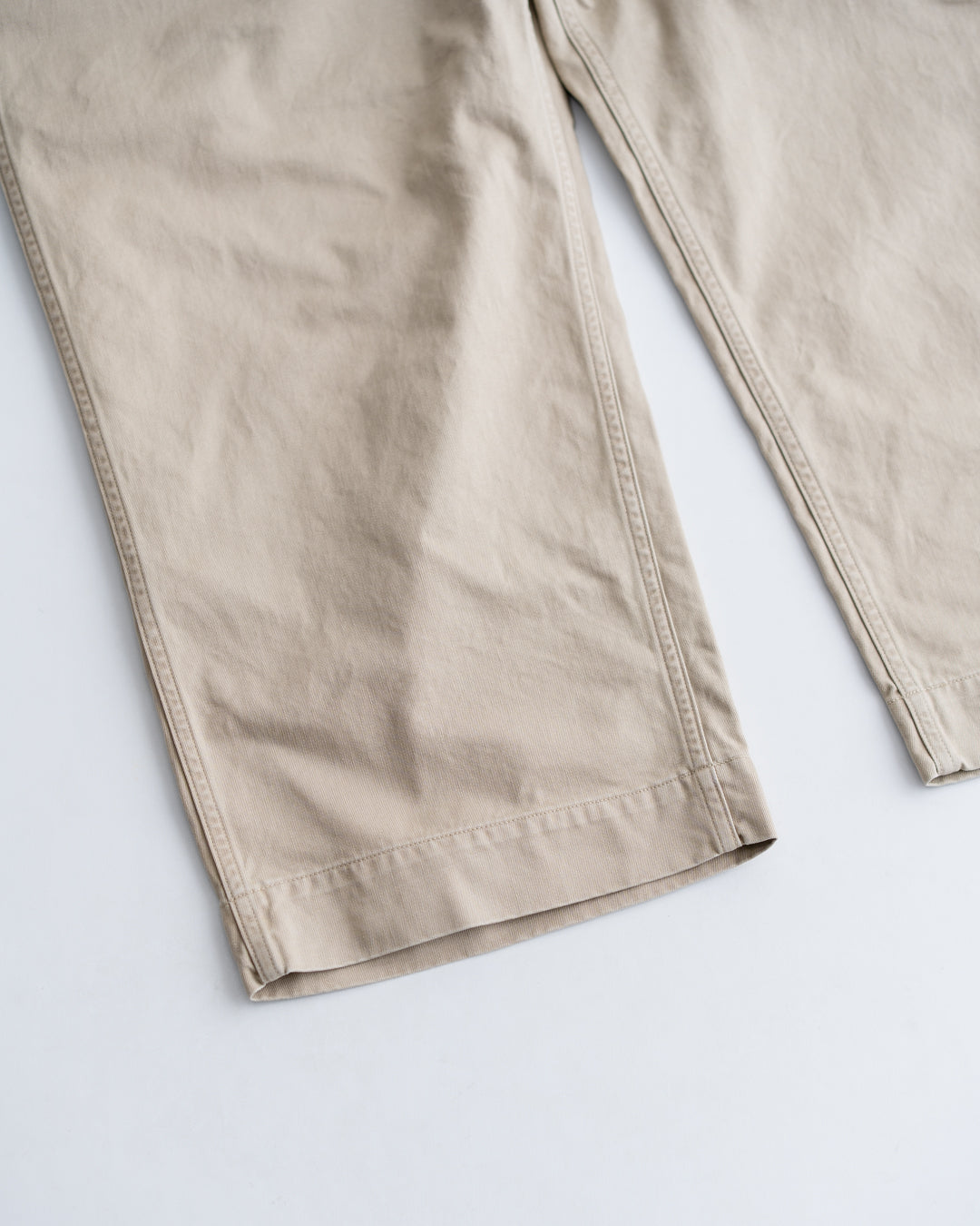 [9.12 sat 11:00 Release] BOWWOW 41 KHAKI TROUSERS