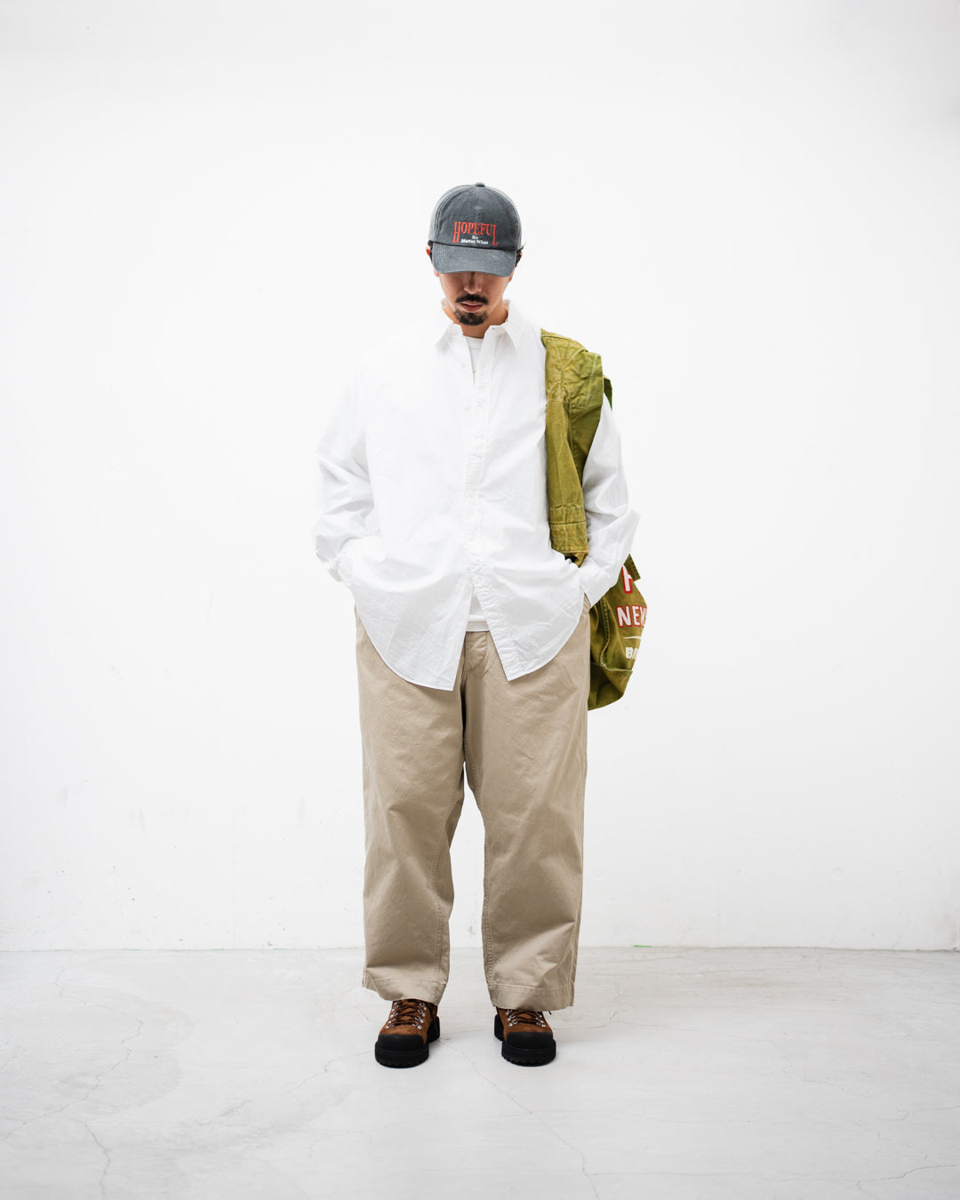 BOWWOW 41 KHAKI TROUSERS